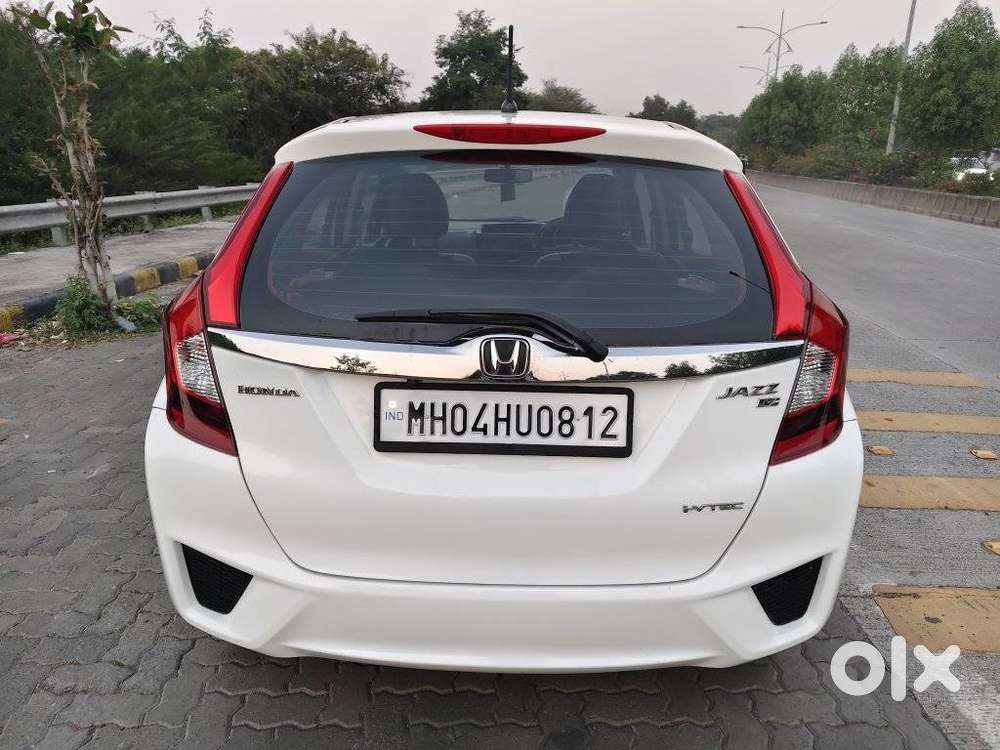 Honda Jazz [2020-2023] 1.2 V I-vtec Mt, 2017, Petrol