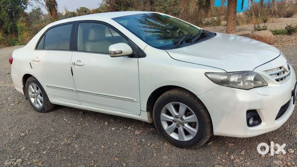 Toyota Corolla Altis
