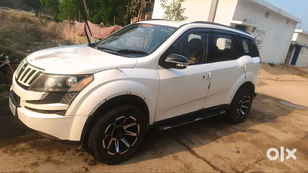 Mahindra Xuv500 2014 Diesel 150000 Km Driven