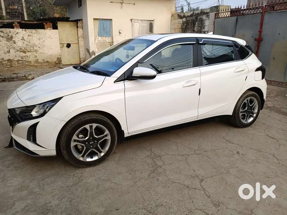Hyundai New I20 2024 Petrol 7000 Km Driven