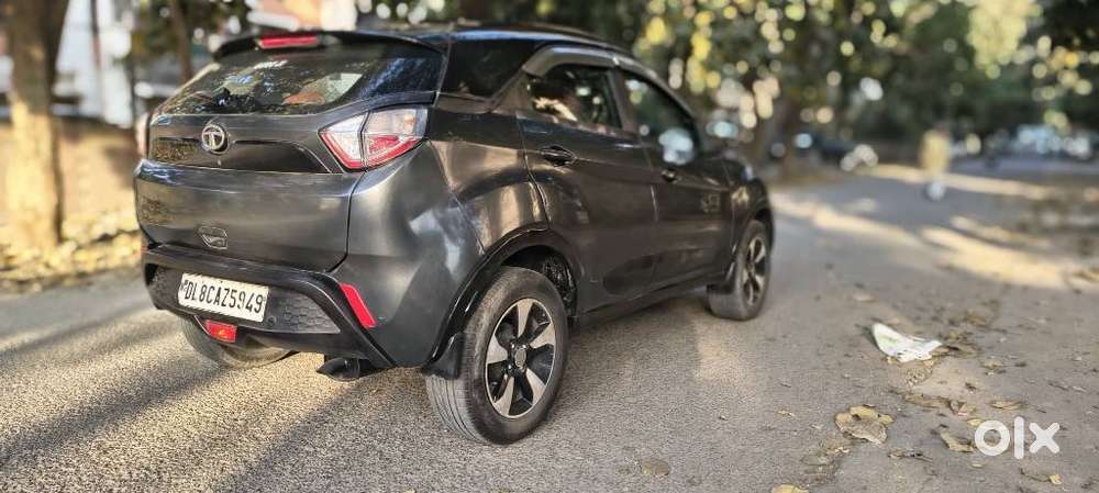 Tata Nexon 1.2 Revotron Xza Plus, 2020, Petrol
