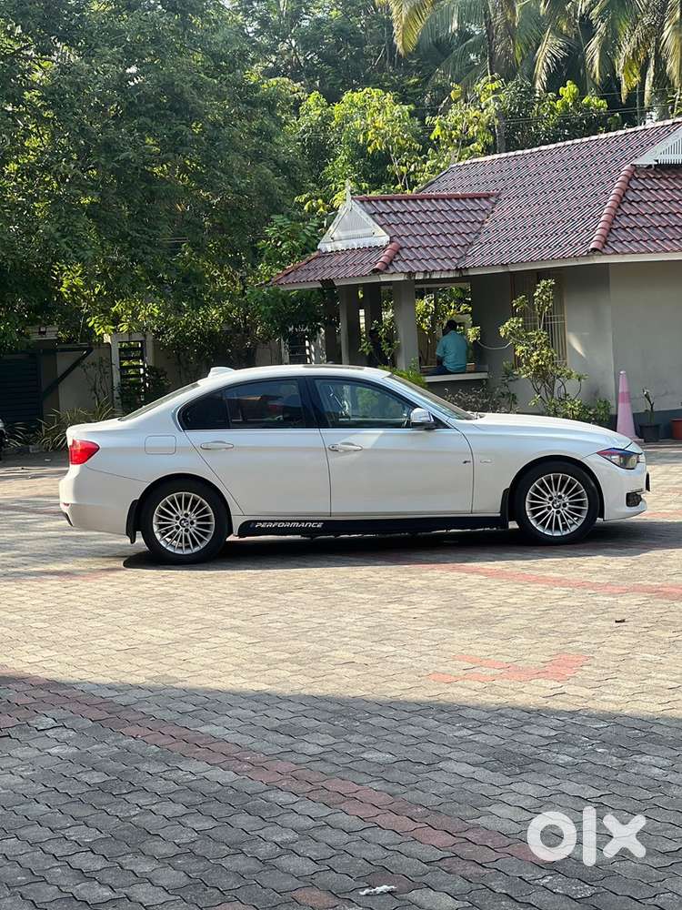 2013 Bmw 320 D Original Kerala 1.40 Km Excellent Condition