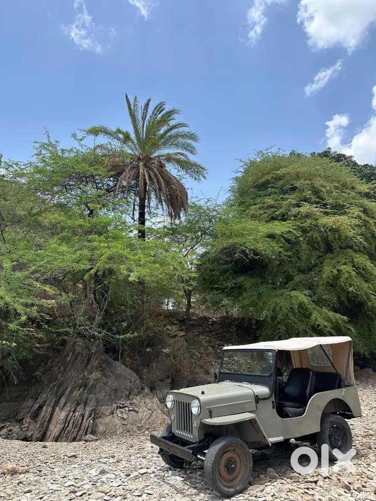 Mahindra Jeep Cj3b