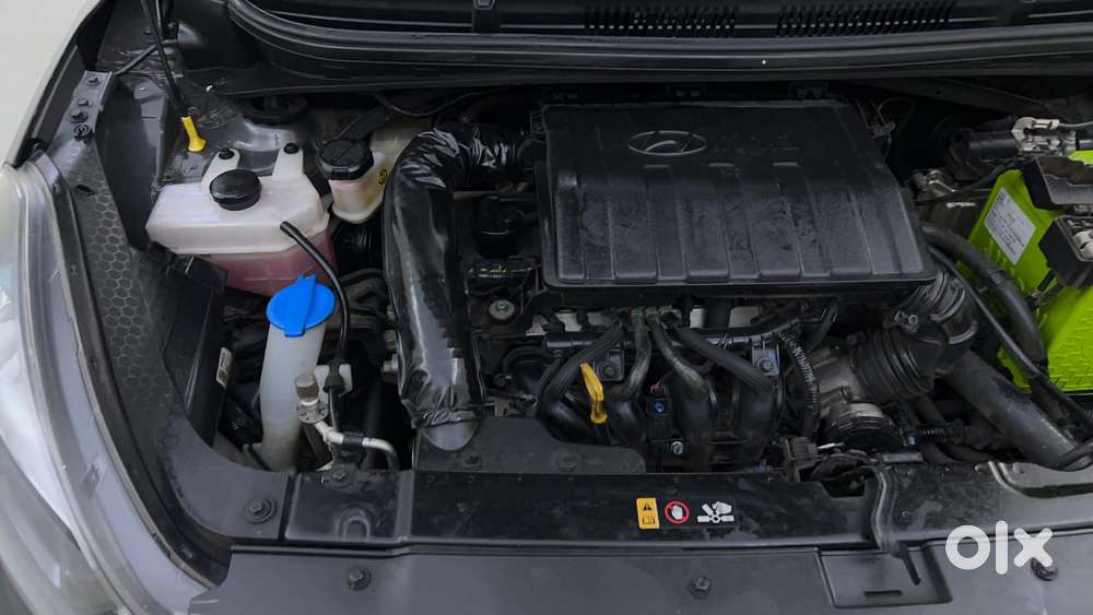 Hyundai Aura 1.2 Sx Cng, 2023, Cng & Hybrids