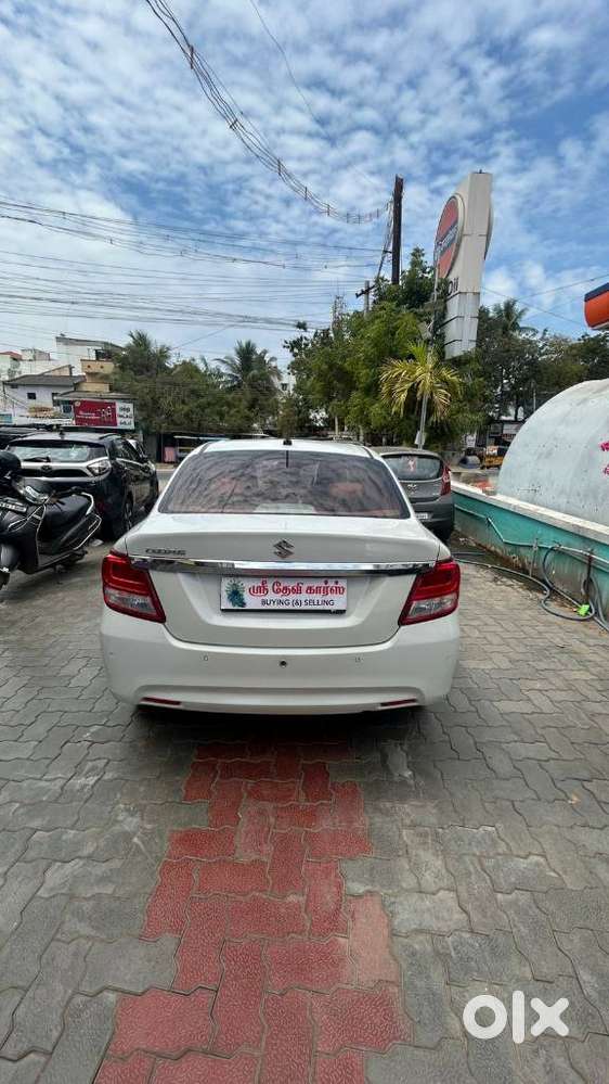 Maruti Suzuki Dzire Vxi Ags, 2021, Petrol