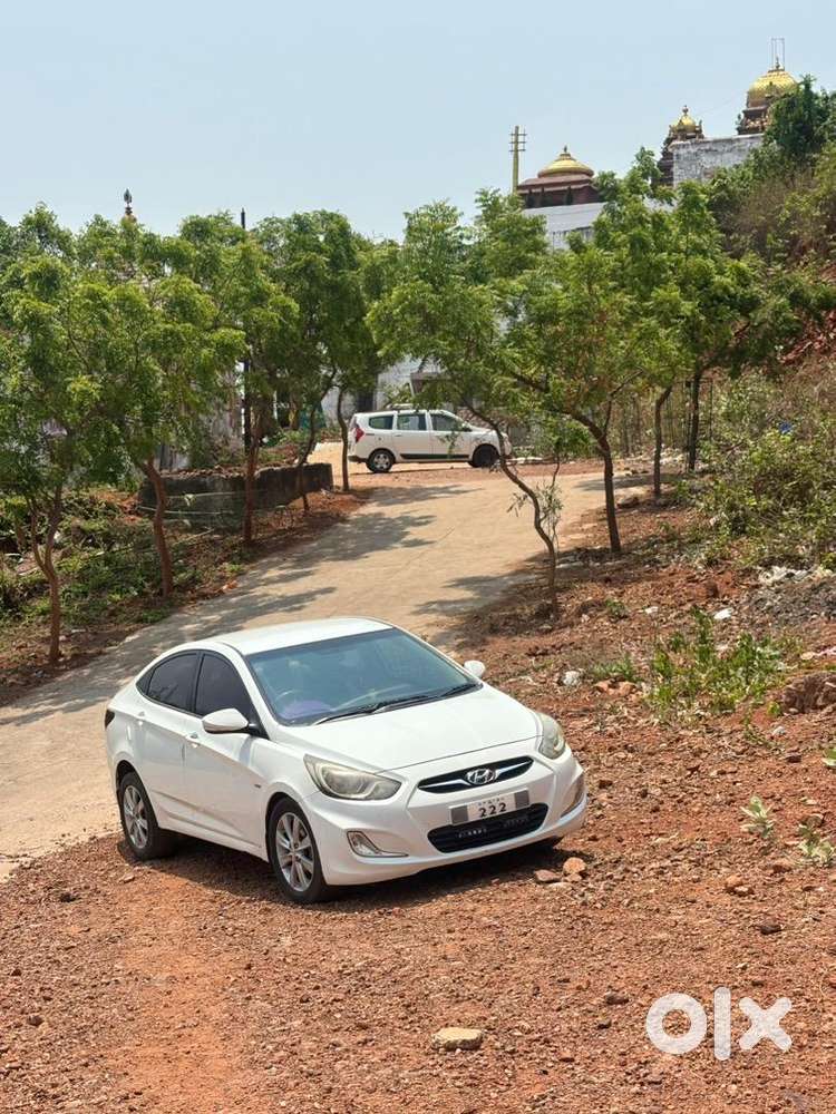 Hyundai Verna 2012 Diesel 127000 Km Driven