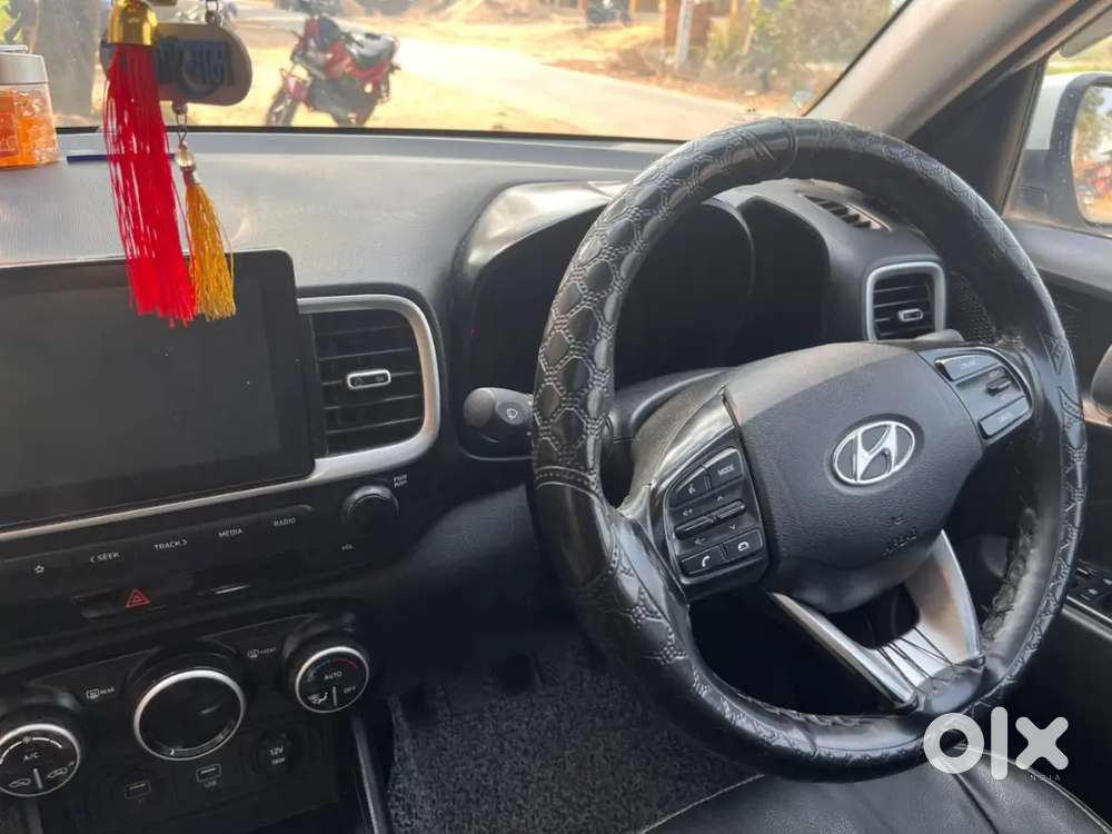 Hyundai Venue 2021 Diesel 89000 Km Driven