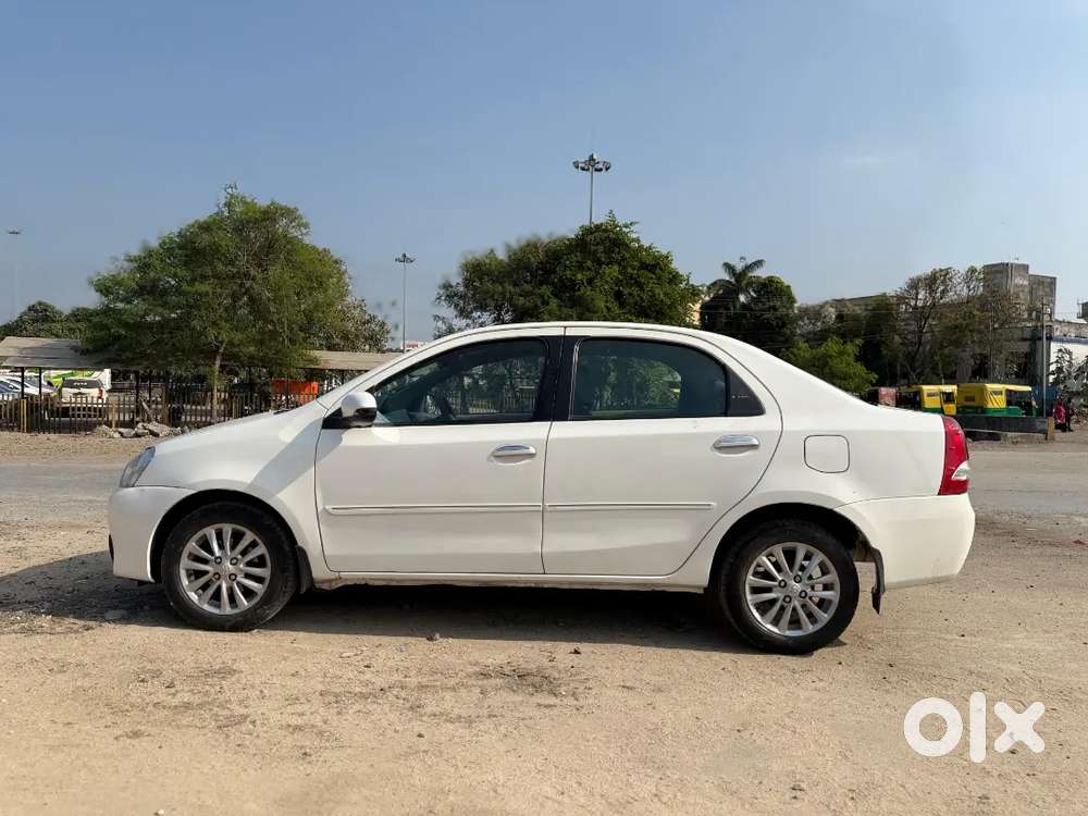 Toyota Etios 2013 Diesel 78000 Km Driven