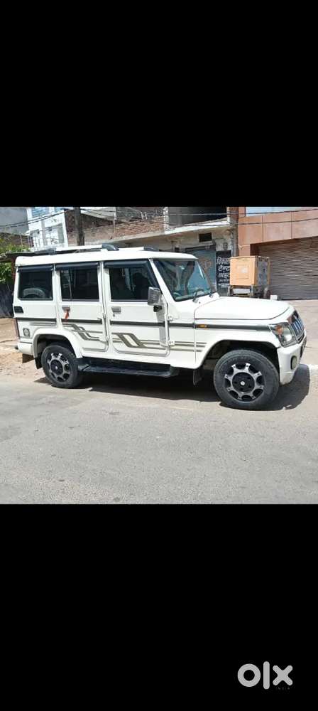 Showroom Condition Mein Hai Gaddi