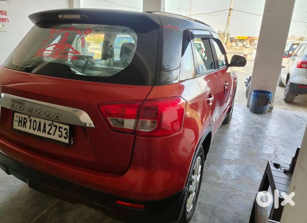 Maruti Suzuki Brezza 2016 Diesel Well Maintained