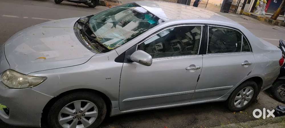 Toyota Altis 2009 Petrol/cng