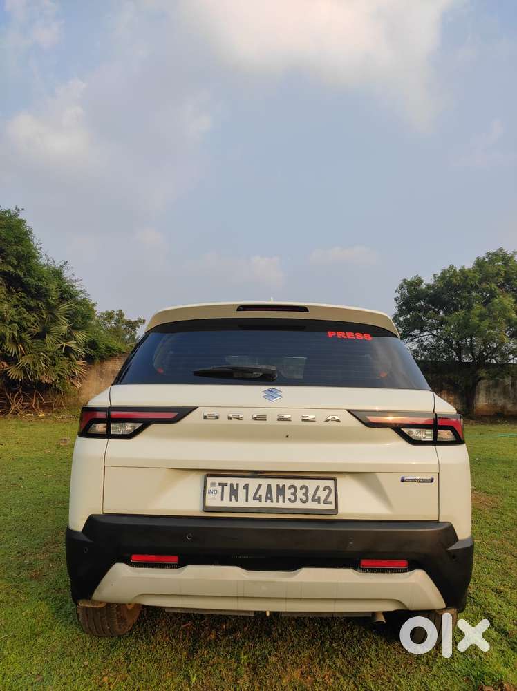 Maruti Suzuki Brezza 1.5 Zxi Plus Smart Hybrid, 2024, Petrol