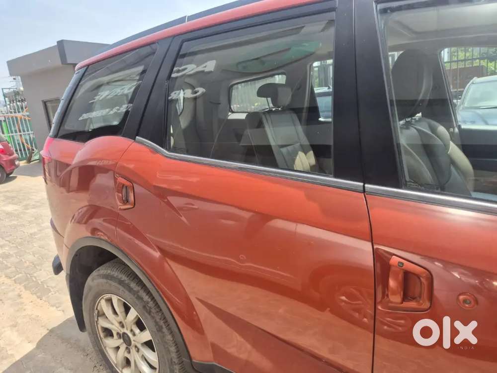 Mahindra Xuv500 2017 Diesel 59700 Km Driven,