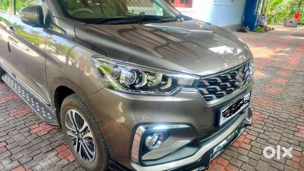 Maruti Suzuki Ertiga Smart Hybrid Zxi+ 2025