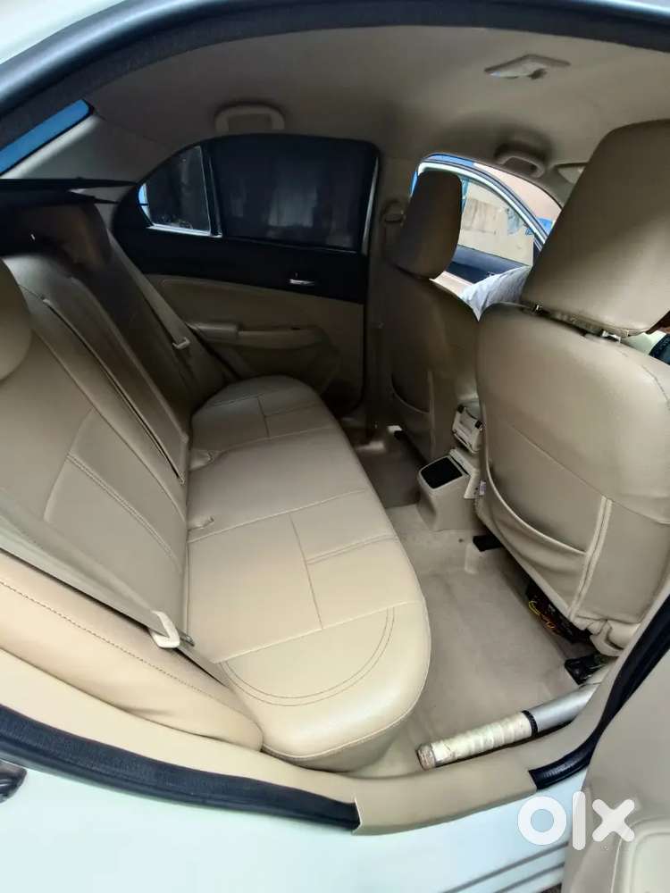 Showroom Condition Personal Used Swift Dzire 2019