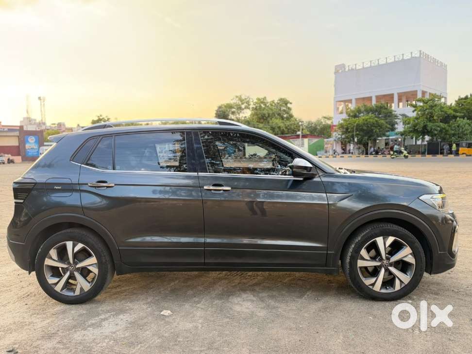 Volkswagen Taigun 1.0 Tsi Topline At, 2022, Petrol