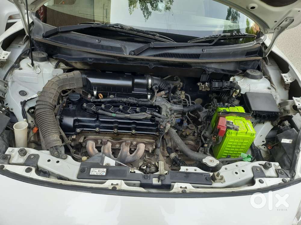 Maruti Suzuki Swift Vxi 1.2 Abs Bs-iv, 2018, Petrol