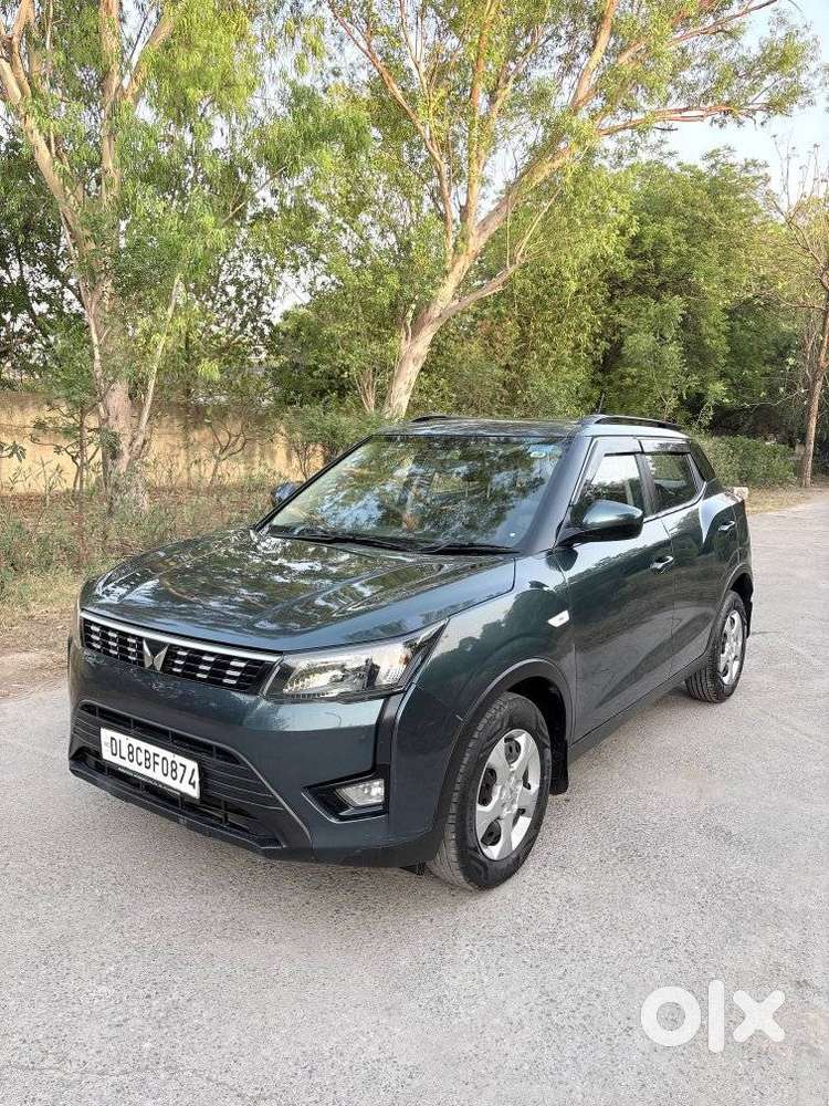 Mahindra Xuv300 W6, 2023, Petrol