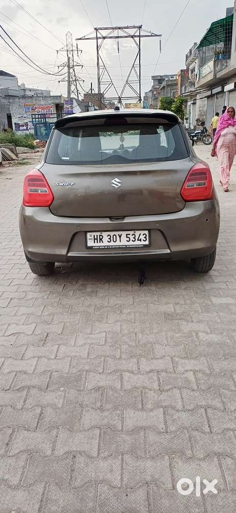 Maruti Suzuki Swift 2022 Cng & Hybrids 72000 Km Driven