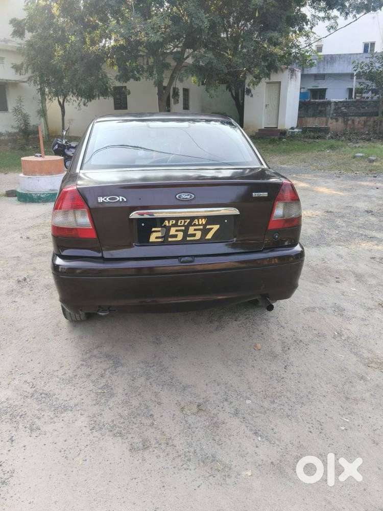 Ford Ikon 1.8 Zxi, 2010, Diesel