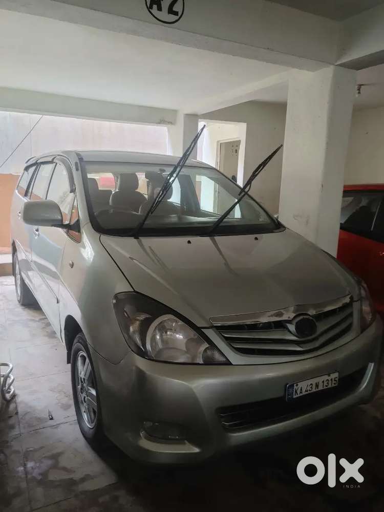 Toyota Innova 2005 Petrol Good Condition