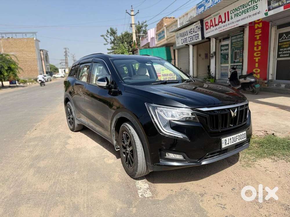 Mahindra Xuv700 2024 Diesel Well Maintained