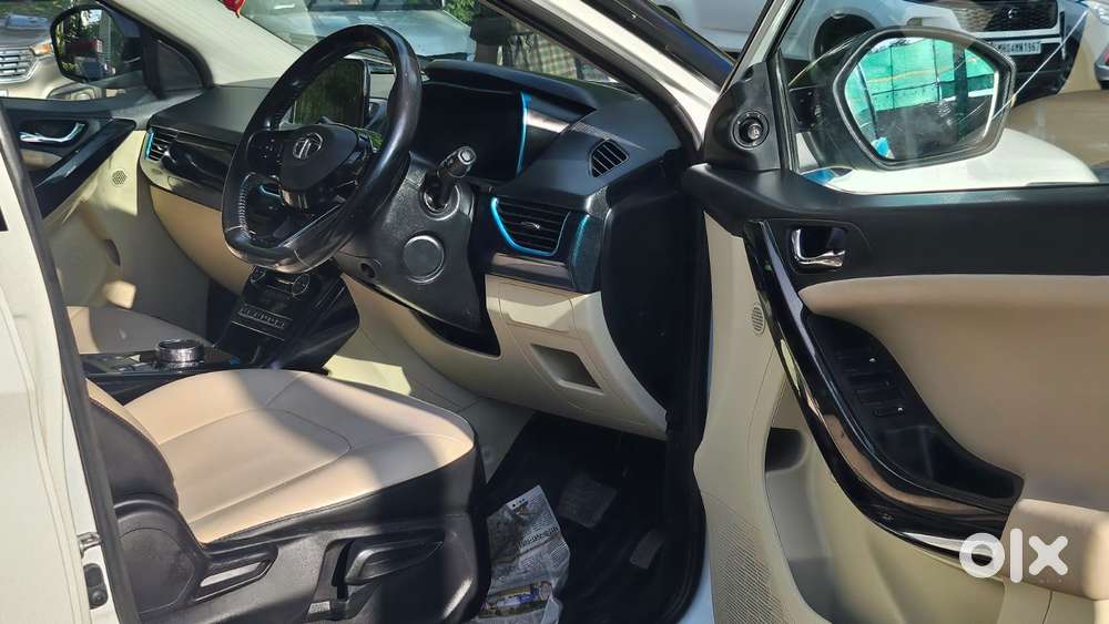 Tata Nexon Ev Max 3.3 Kw Xz Plus, 2023, Electric