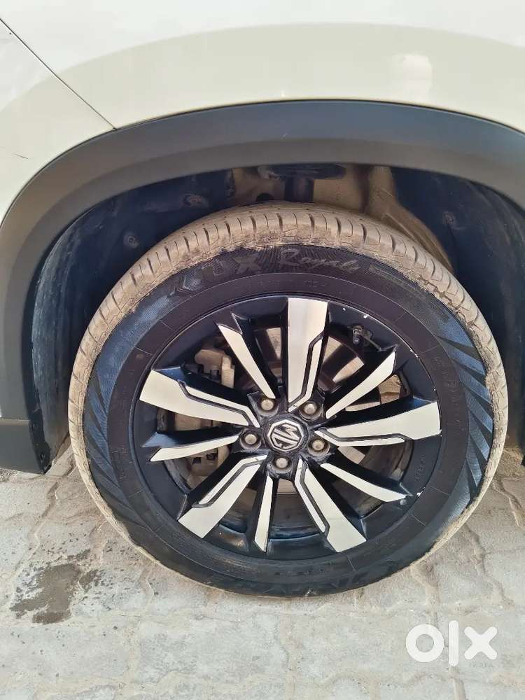 Mg Hector Plus 2020 Diesel 39860 Km Driven