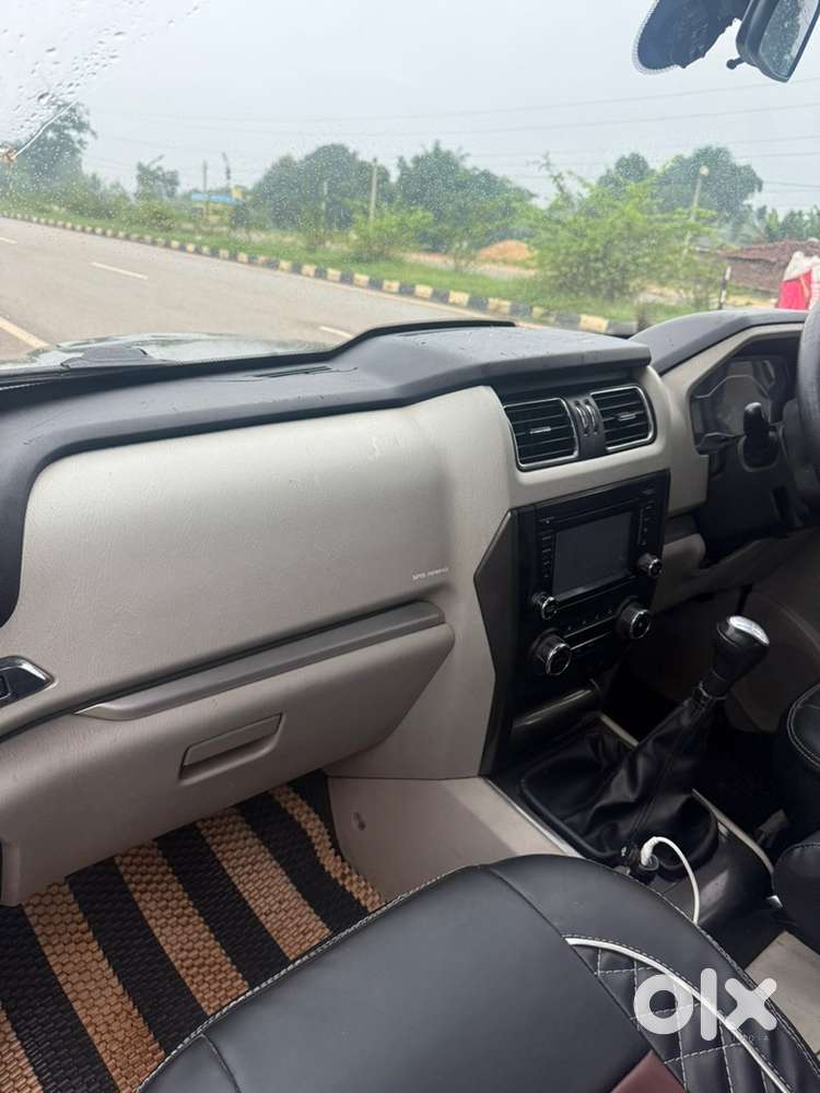 Mahindra Scorpio Diesel Top Model 2016 Converted To Classic S11