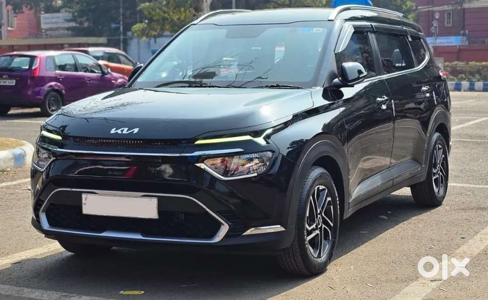 Kia Carens 2022 Petrol Well Maintained