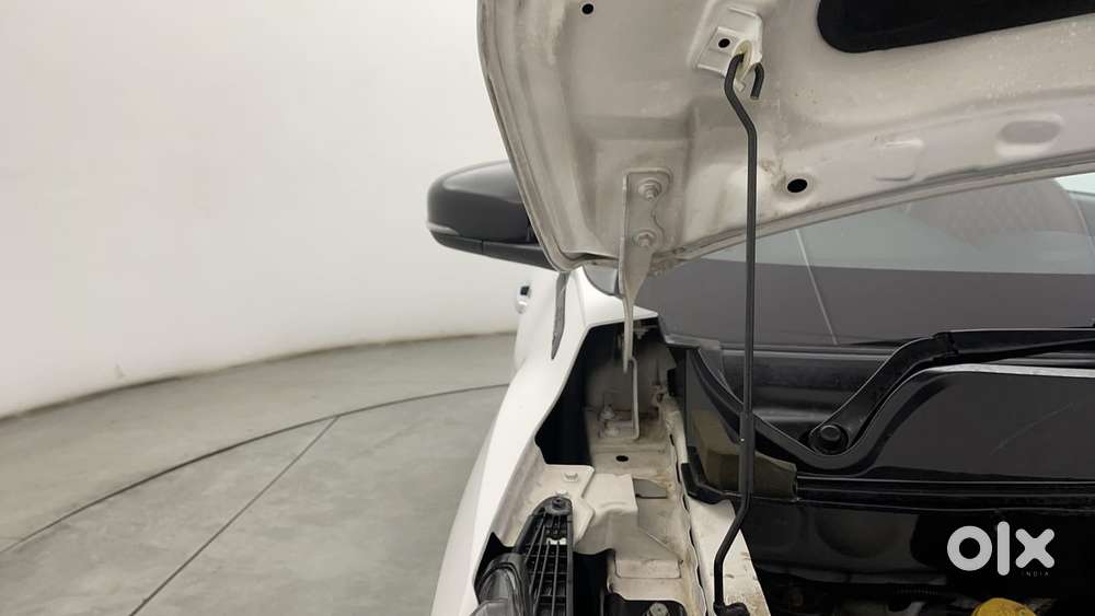 Nissan Magnite 1.0 Xv Premium Turbo Cvt, 2023, Petrol