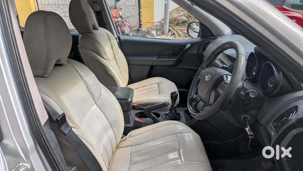 Mahindra Xuv500 2019 Variant W5