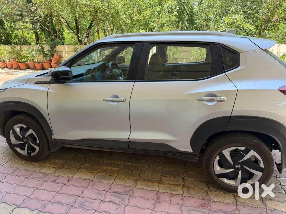 Nissan Magnite 2025 Petrol 14000 Km Driven
