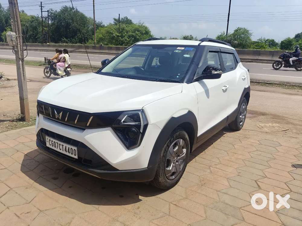 Mahindra Xuv 3xo 2024 Petrol 23000 Km Driven