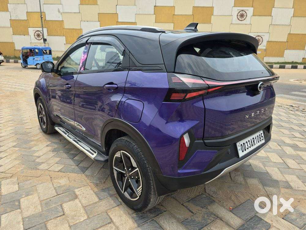 Tata Nexon Fearless Plus Purple 1.5 Revotorq Diesel 6amt Dual Tone, ..