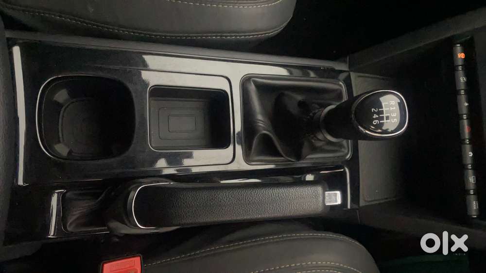 Mahindra Xuv700 2.2 Ax 5 Diesel Mt 7 Str, 2022, Diesel