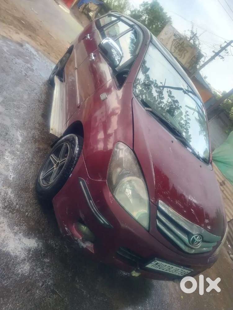 Toyota Innova 2009 Diesel Manual 217829 Km