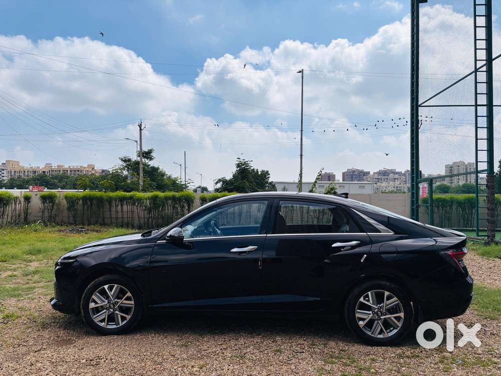 Hyundai Verna 1.5 Sx Ivt, 2024, Petrol