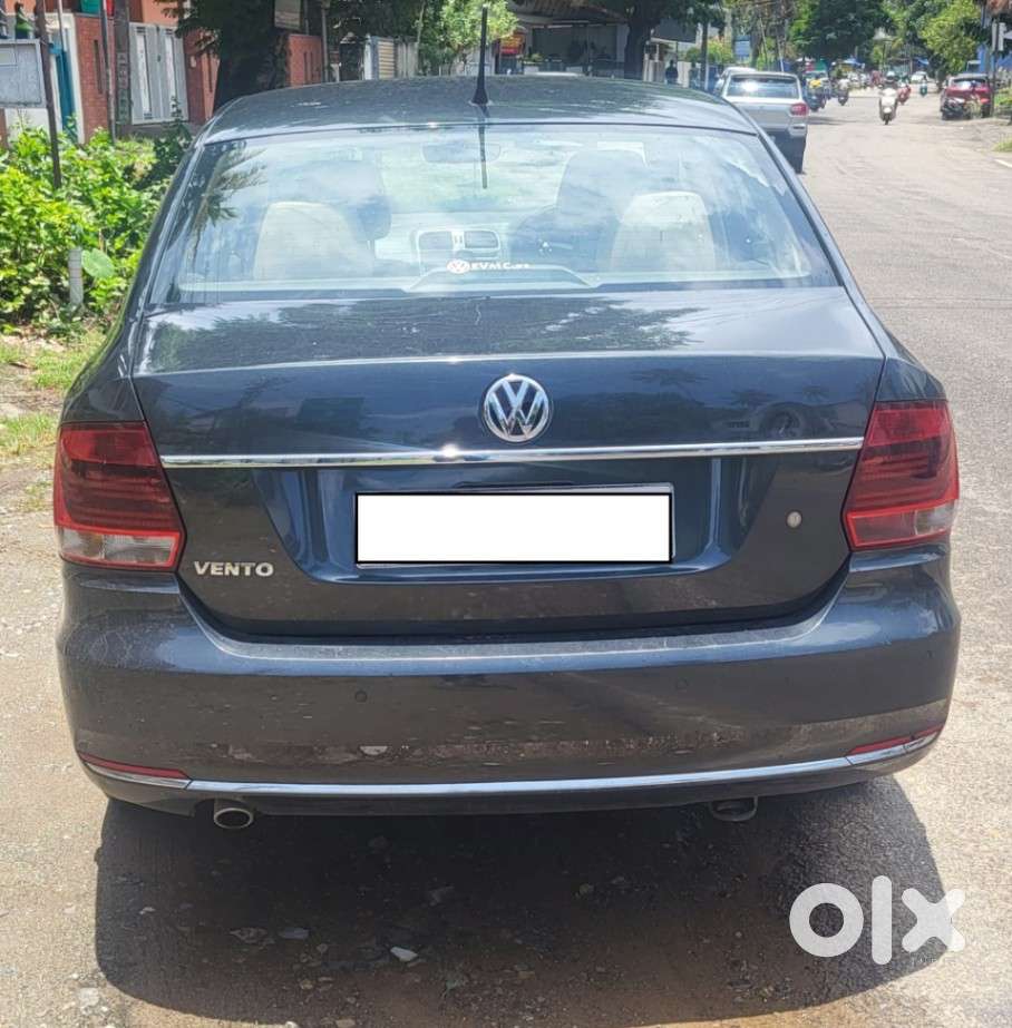 Volkswagen Vento 1.6 Highline, 2019, Petrol