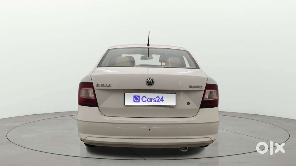 Skoda Rapid 2011-2013 1.6 Mpi Ambition, 2017, Petrol