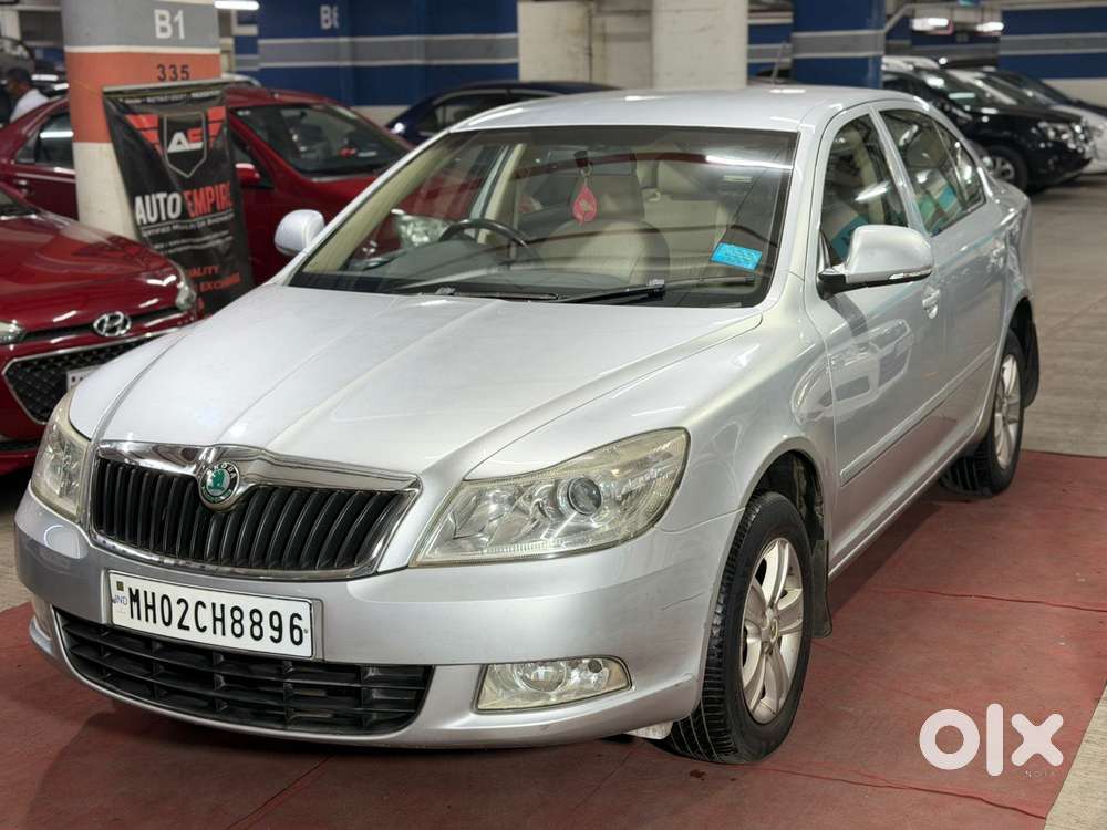 Skoda Laura 1.8 Tsi Ambiente, 2012, Petrol