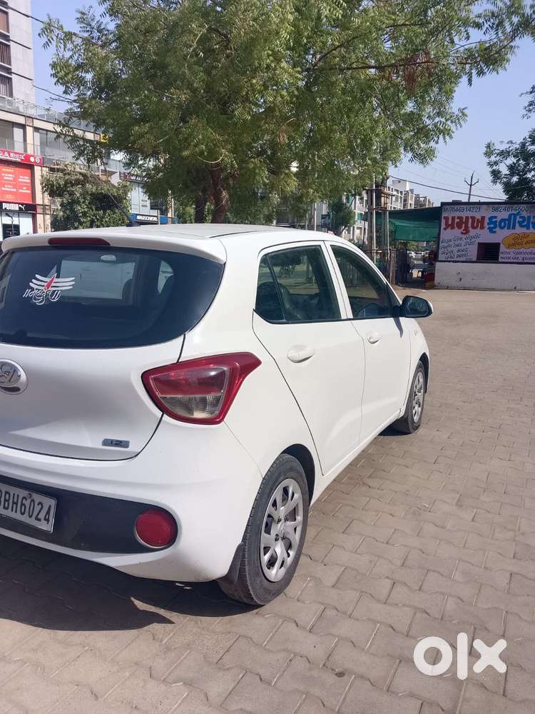 Hyundai Grand I10 Magna Blue Drive, 2018, Cng & Hybrids