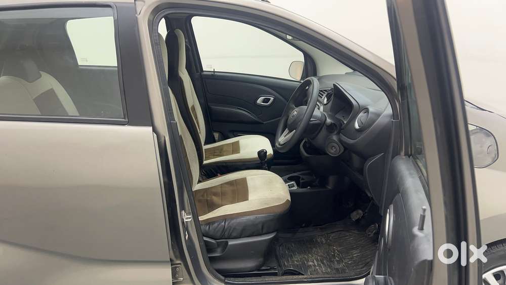Datsun Redigo T Option, 2018, Petrol