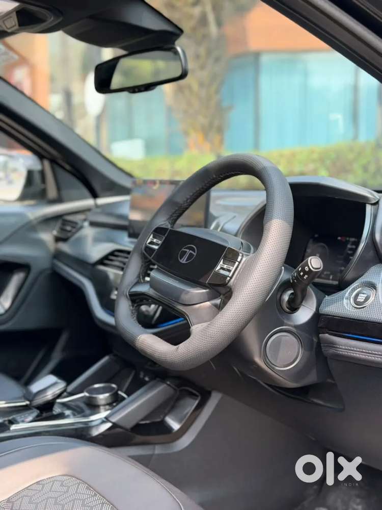 Tata Safari, 2023, Diesel