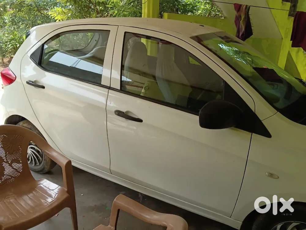 Tata Tiago Revotron 2018