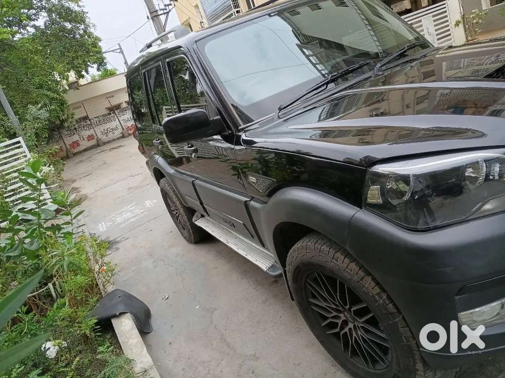 Mahindra Scorpio Classic 2022 Diesel 155000 Km Driven