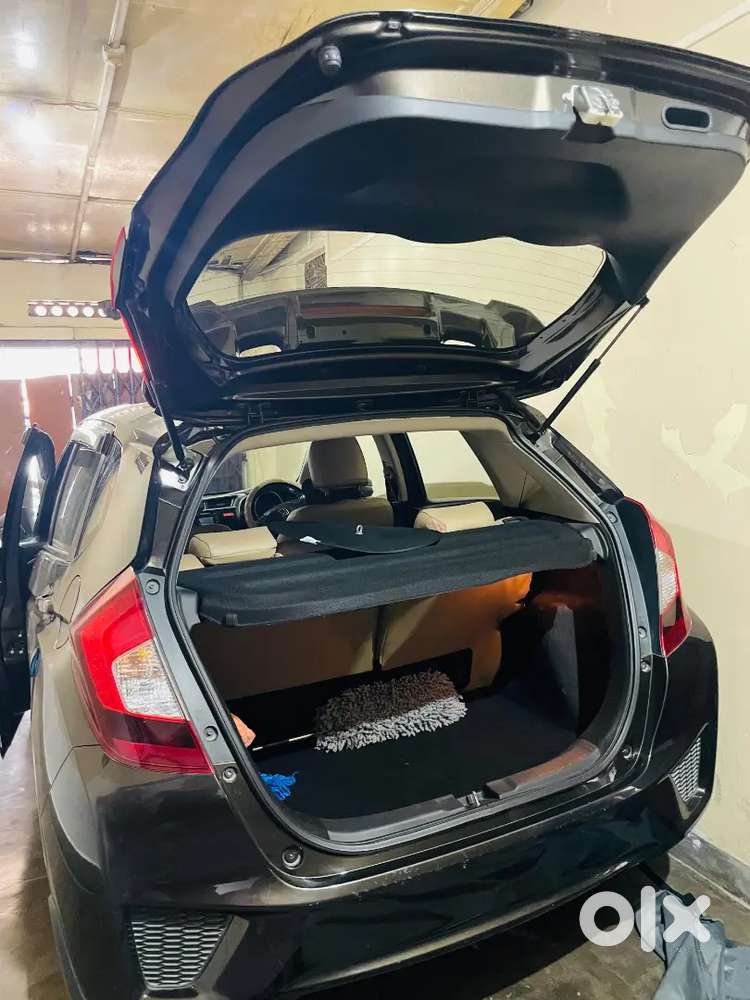 Honda Jazz 2016 Petrol Well Maintained
