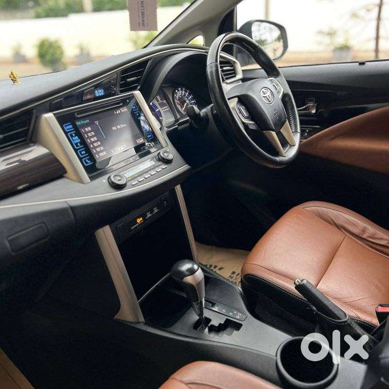 Toyota Innova Crysta 2.8z Automatic, 2018, Diesel