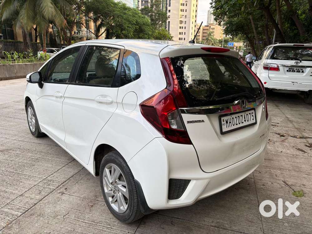 Honda Jazz V Automatic, 2015, Petrol