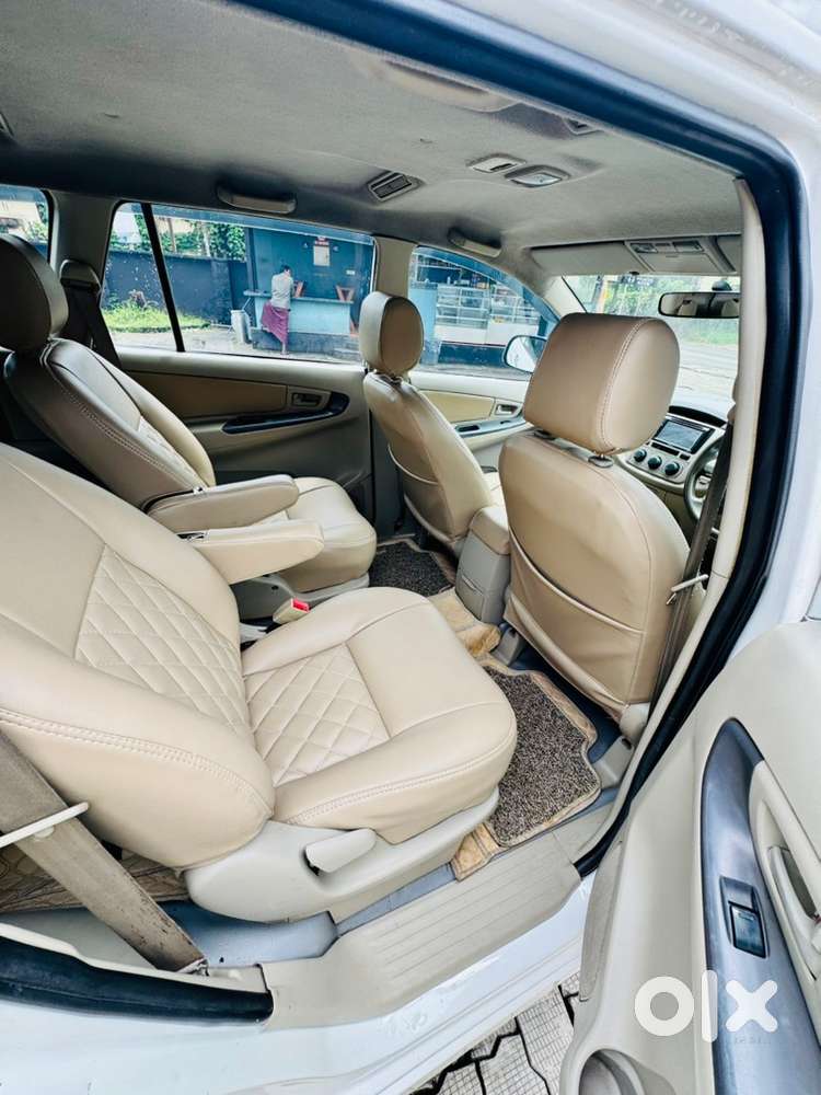 Toyota Innova Diesel 2014 Taxi Permit